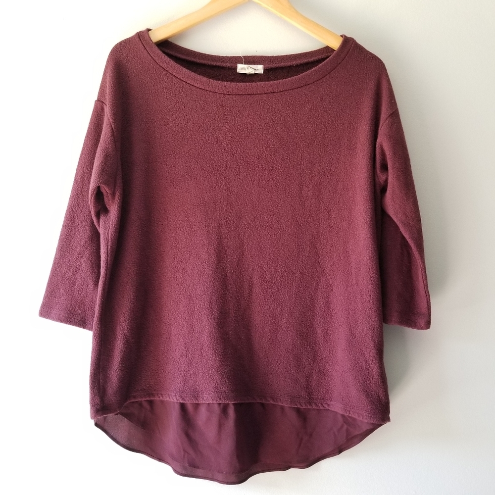 UO Silence Noise Maroon Burgundy Sweater Small